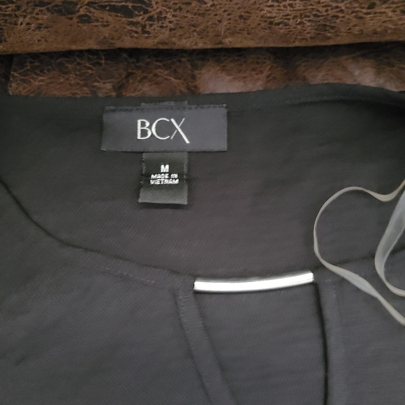 Bcx Juniors' Split-Sleeve Cinched-Waist Top Size M - Picture 4 of 4